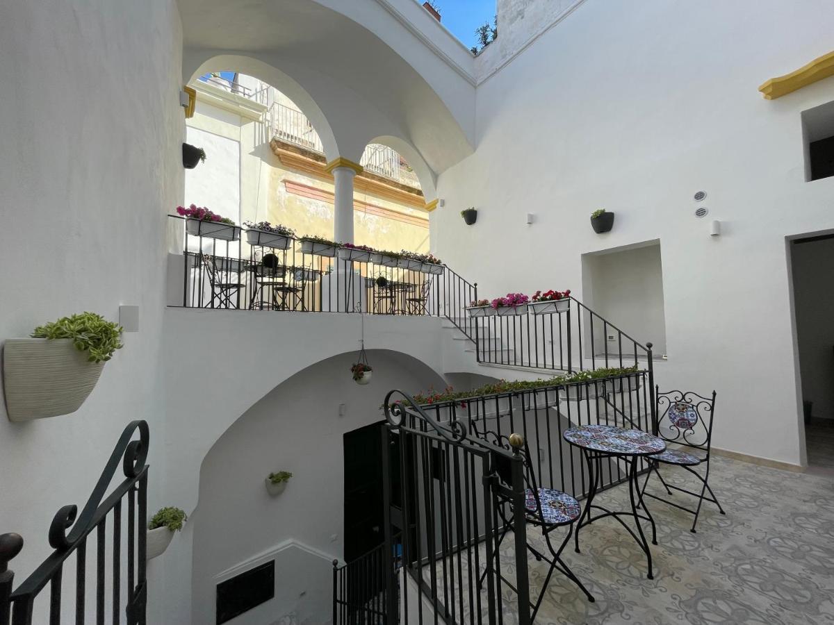 Donna Grazia Relais Hotel Галиполи Екстериор снимка
