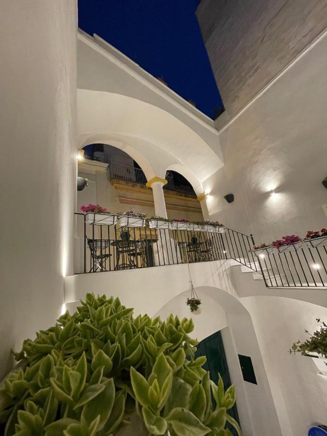 Donna Grazia Relais Hotel Галиполи Екстериор снимка