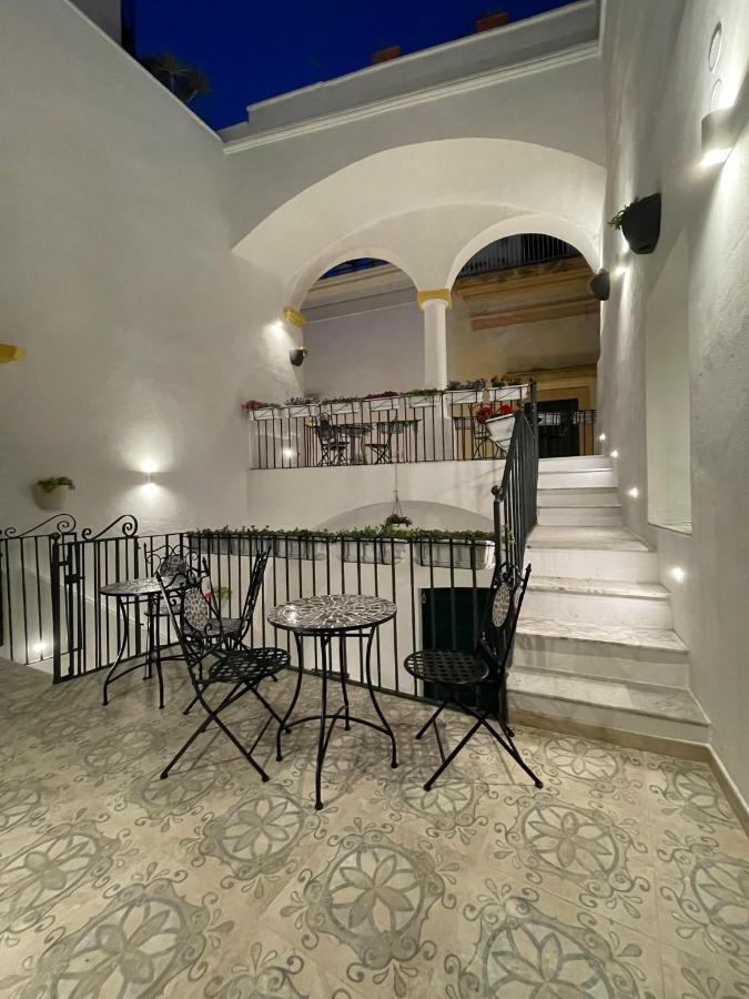 Donna Grazia Relais Hotel Галиполи Екстериор снимка
