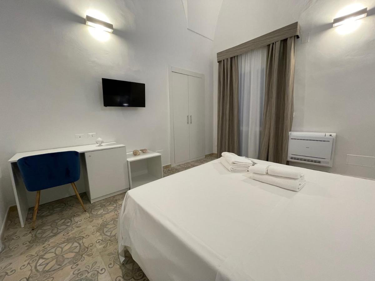 Donna Grazia Relais Hotel Галиполи Екстериор снимка