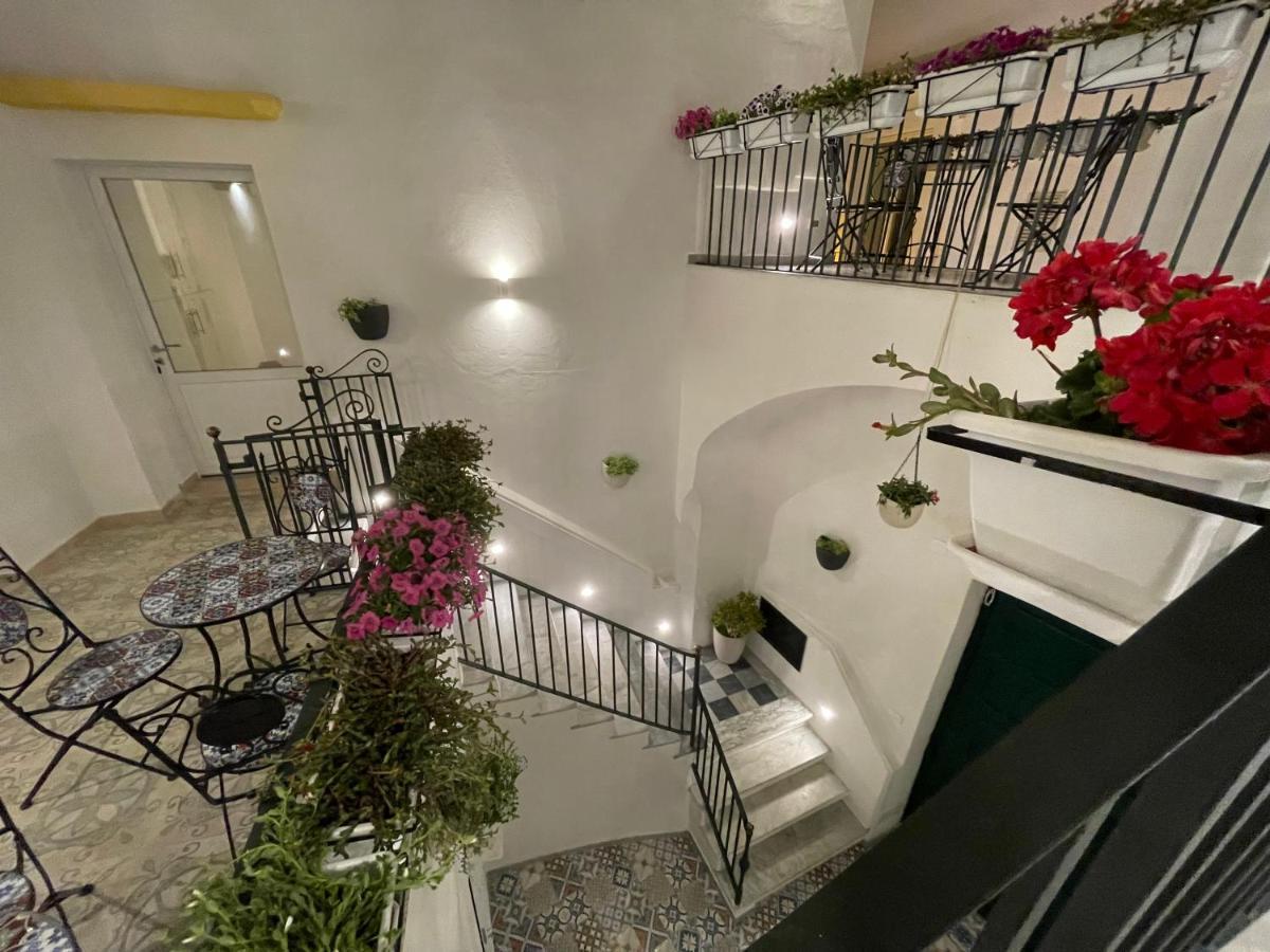 Donna Grazia Relais Hotel Галиполи Екстериор снимка