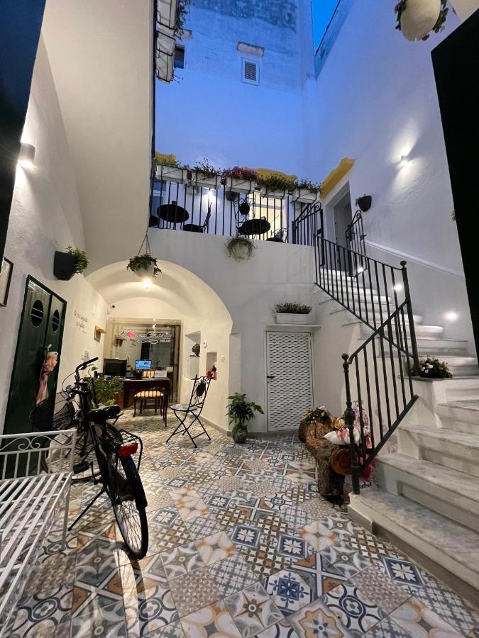 Donna Grazia Relais Hotel Галиполи Екстериор снимка